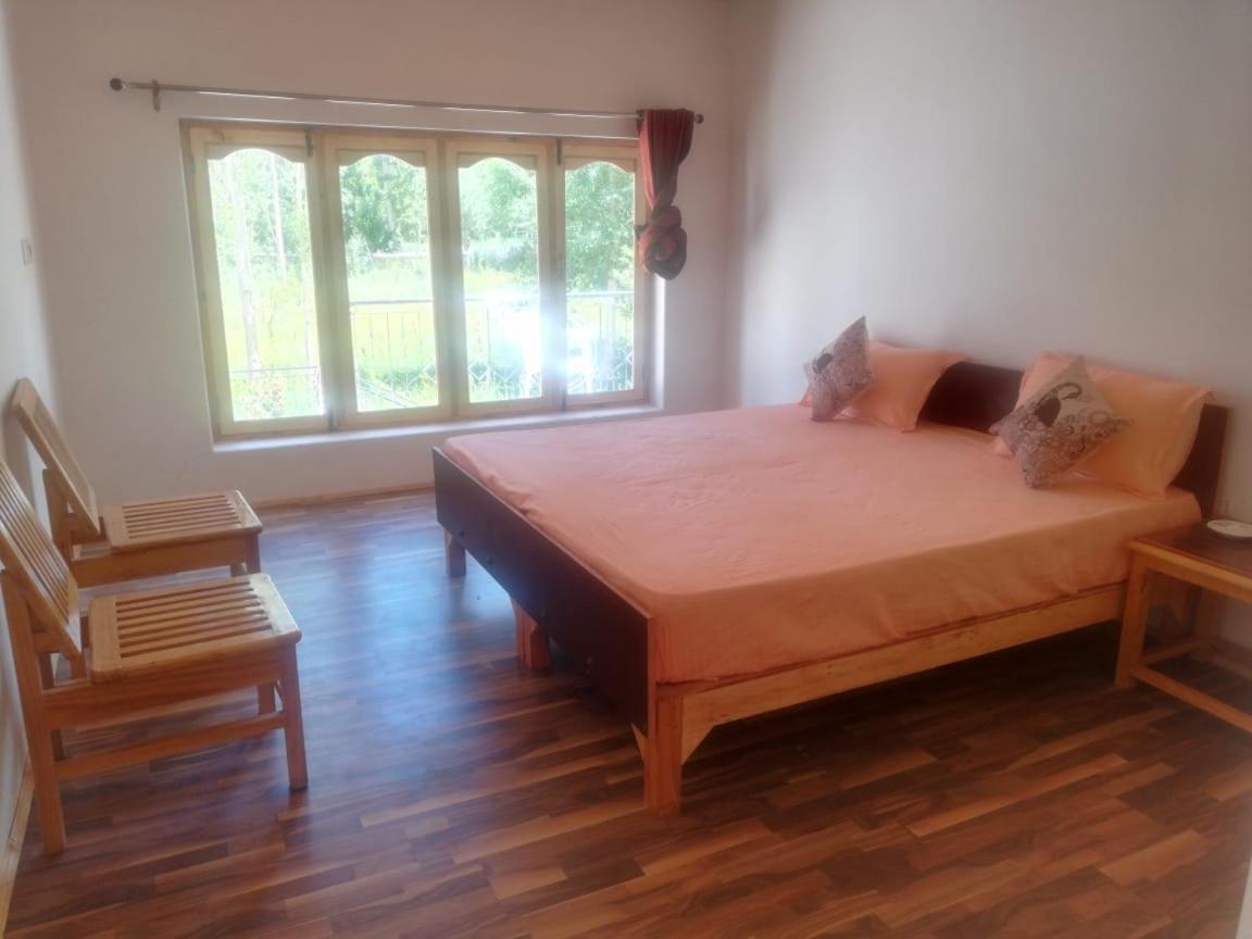Sernang Homestay Hundar Екстериор снимка