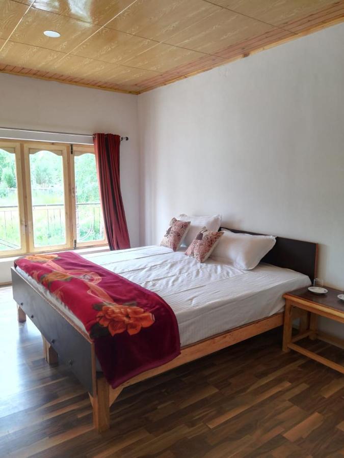Sernang Homestay Hundar Екстериор снимка