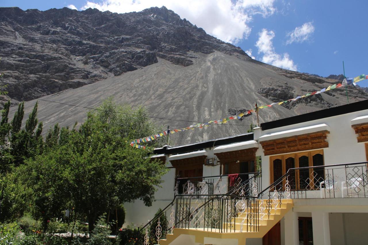 Sernang Homestay Hundar Екстериор снимка