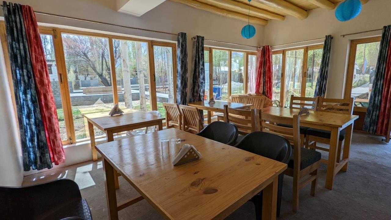 Sernang Homestay Hundar Екстериор снимка